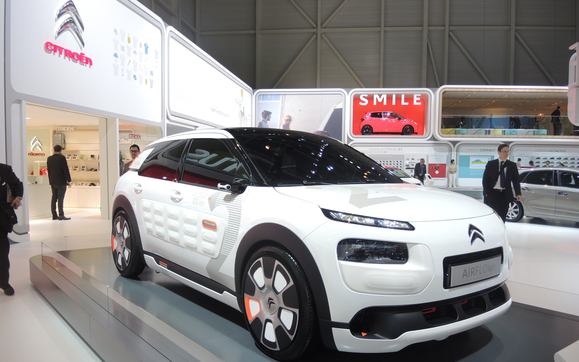 7: Citroen C4 Cactus Airflow 2L