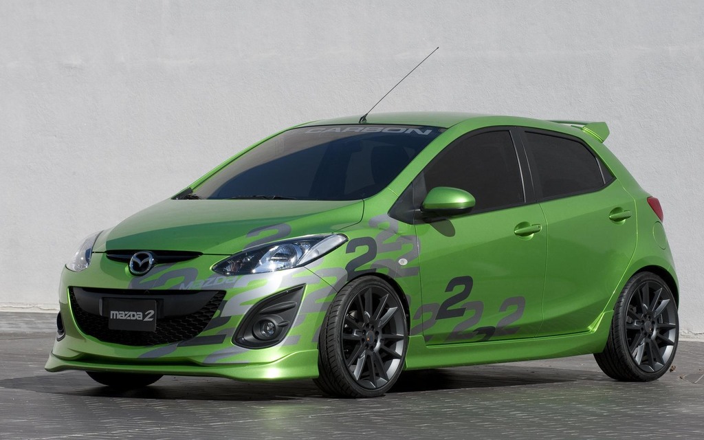 Mazda2 Carbon