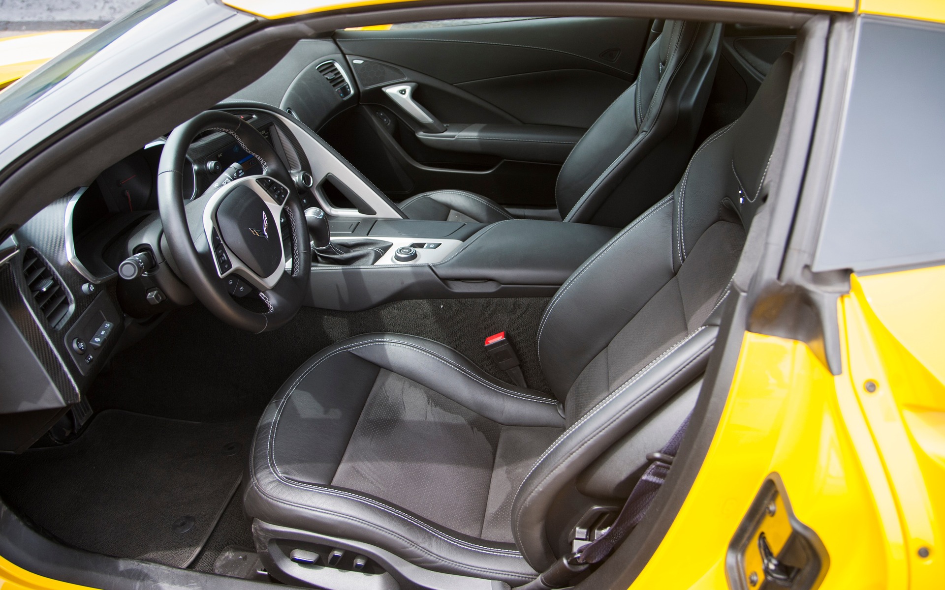 1re : Chevrolet Corvette Stingray