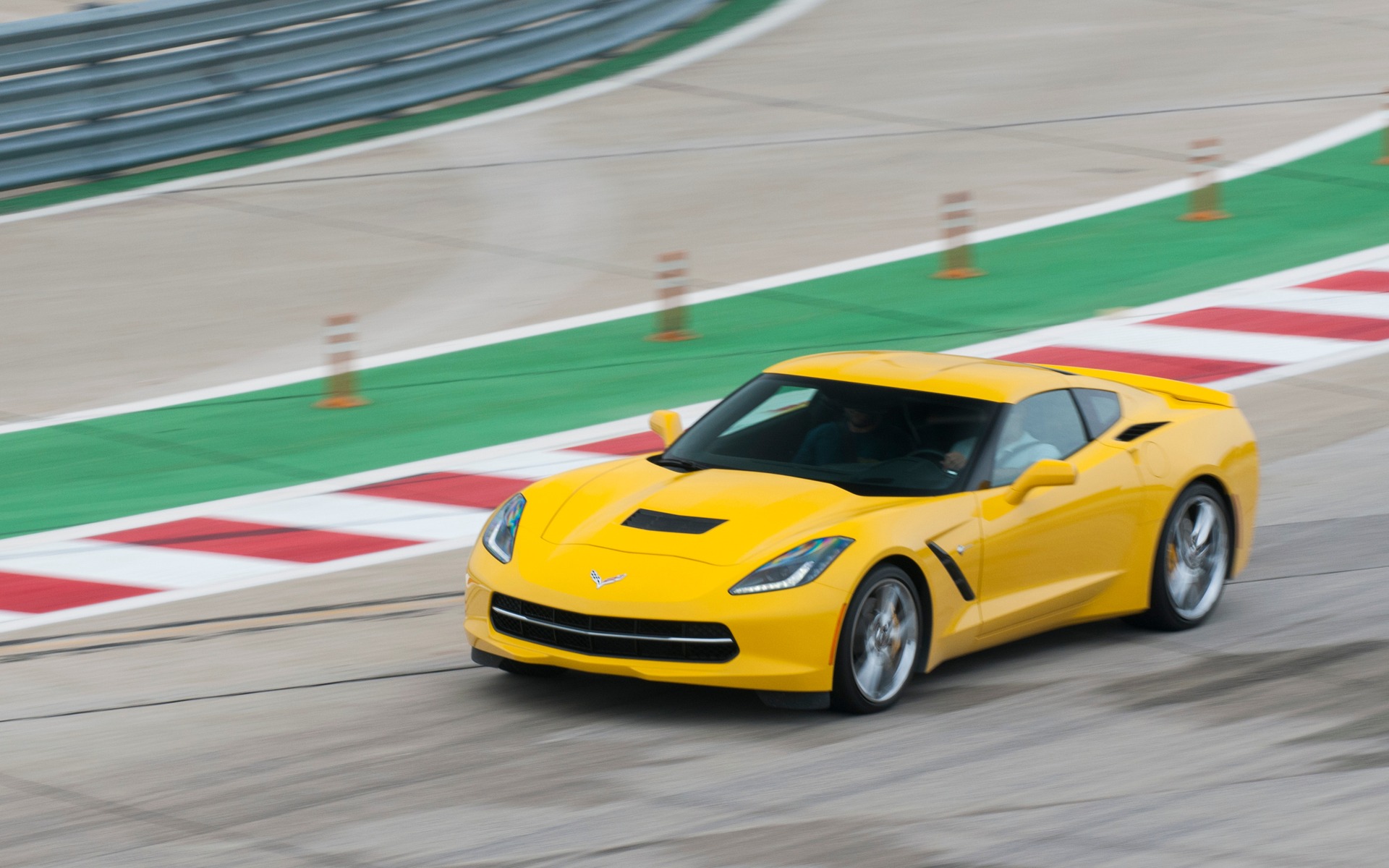 1re : Chevrolet Corvette Stingray