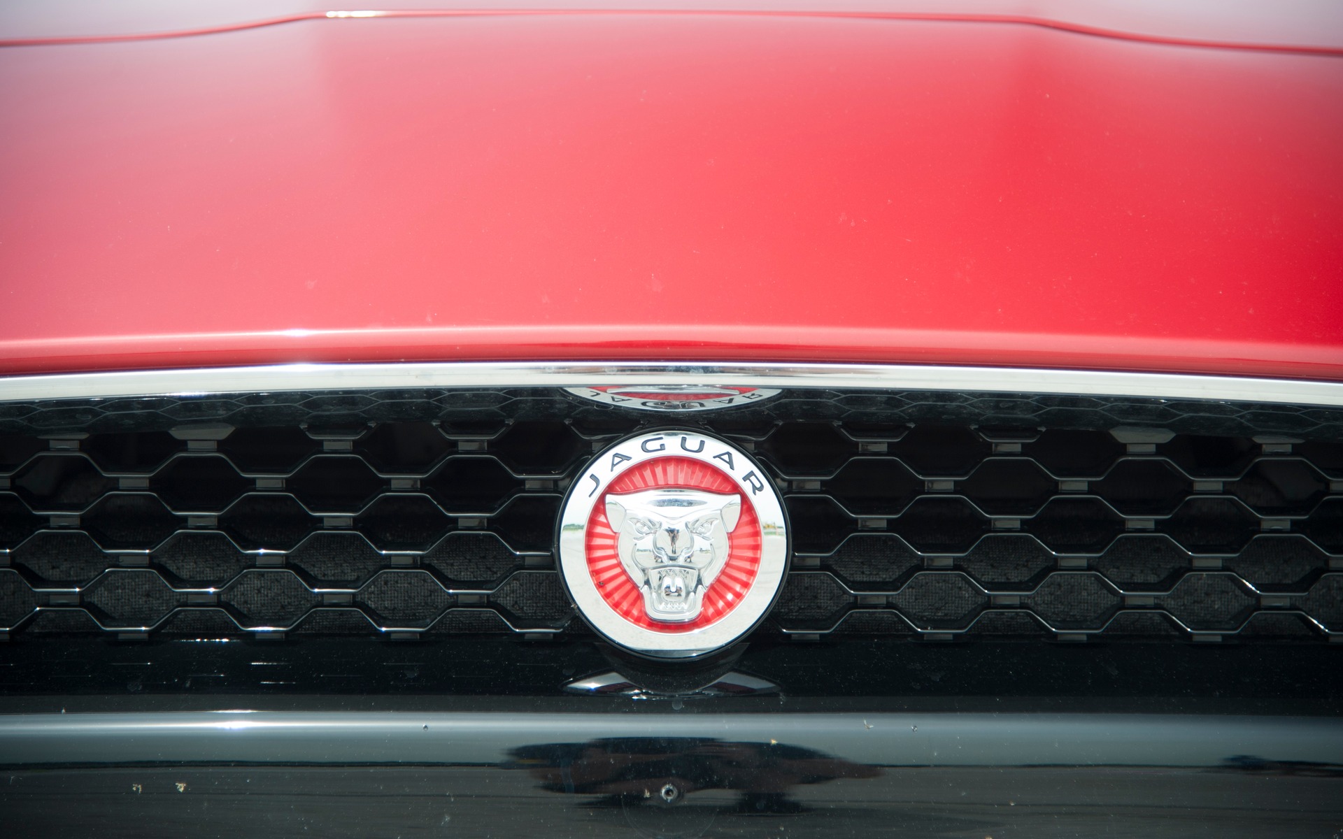 3e: Jaguar F-Type Coupe