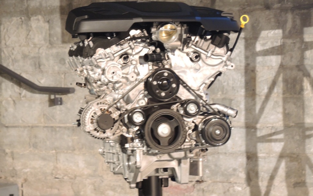 The block for both engines feature a V angle of 60 degrees.
