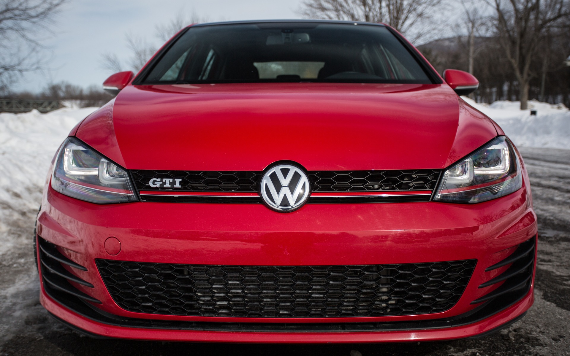 Of course, the iconic red line in the GTI’s grille is back.