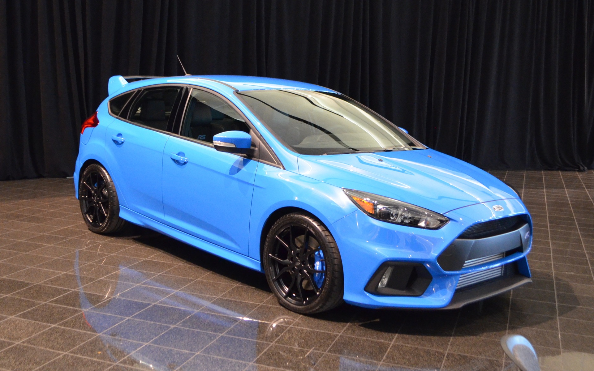 At lunch, Ford treated our eyes to a Focus RS.