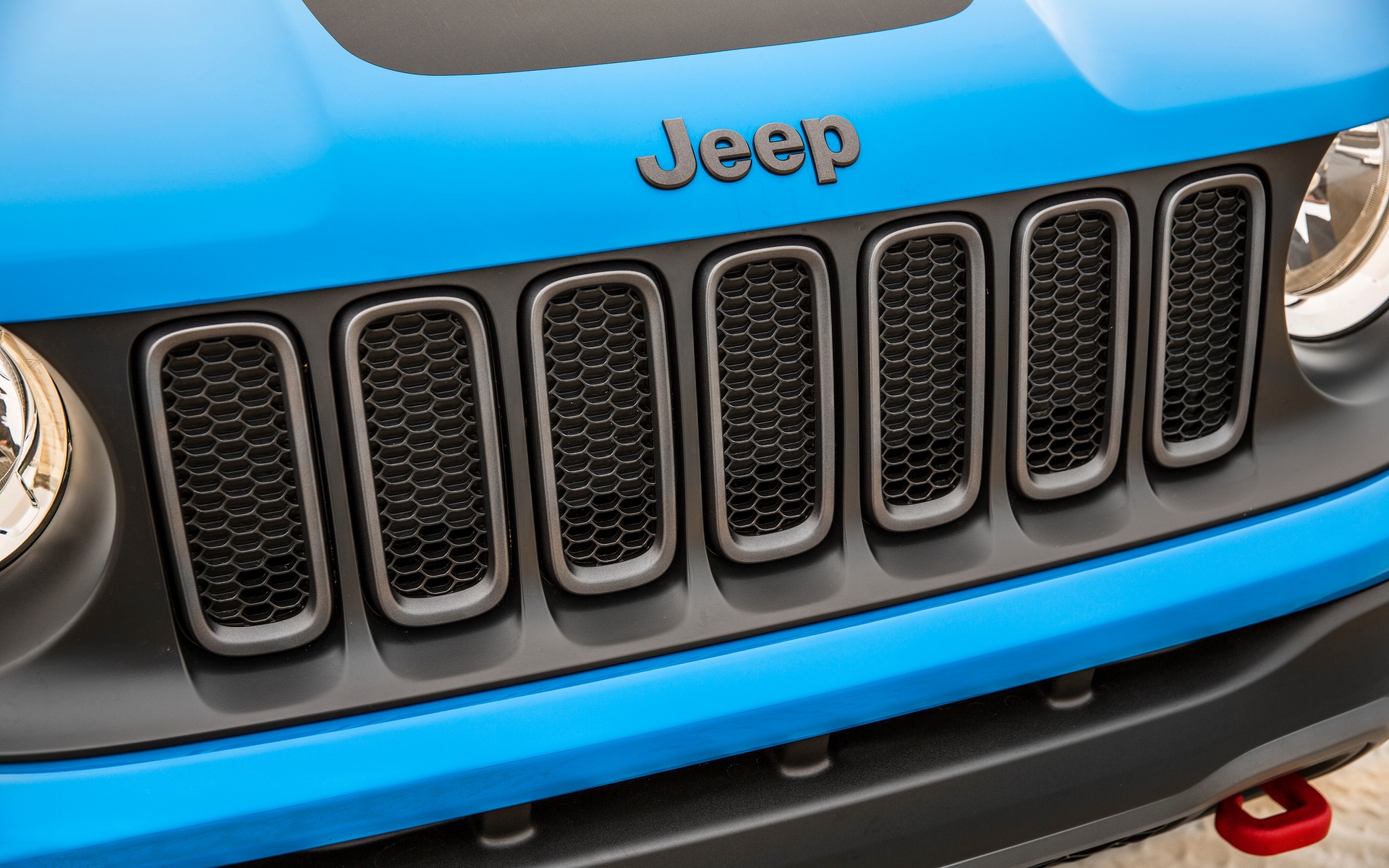 Jeep veut faire compétition au Range Rover