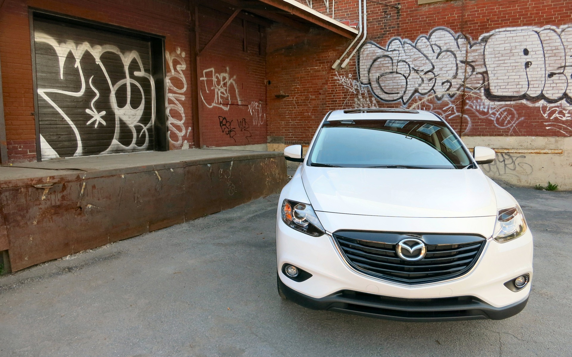 Where the CX-9 stands out is its curb weight.