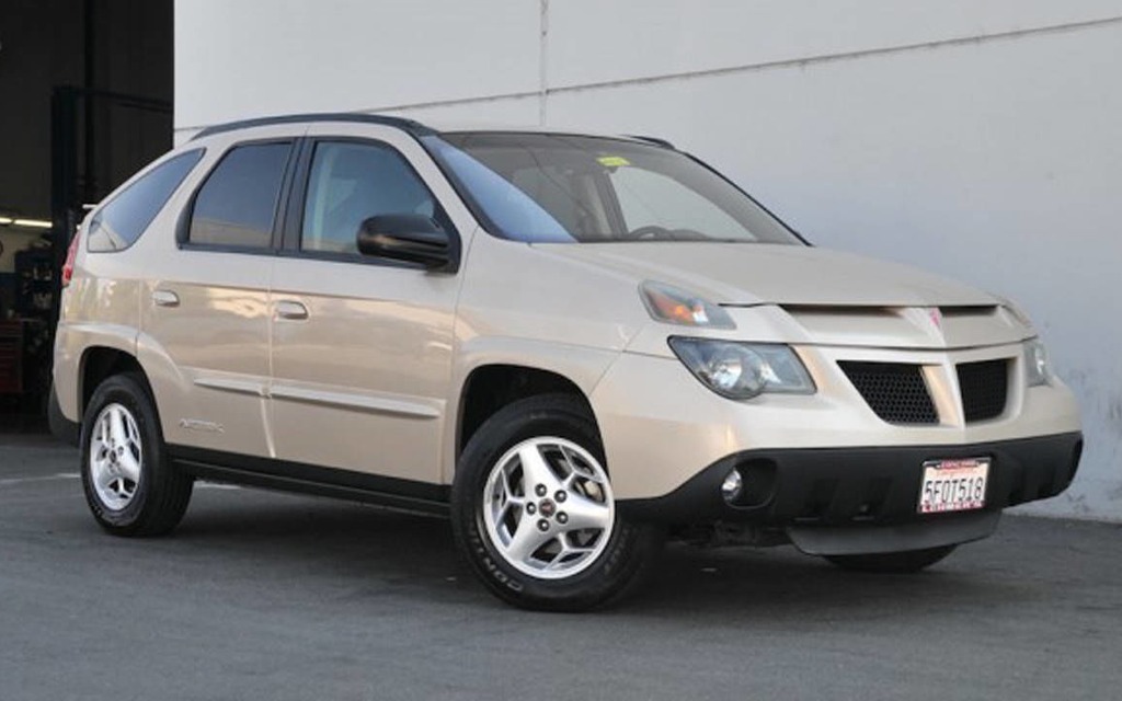 Машина Pontiac Aztek