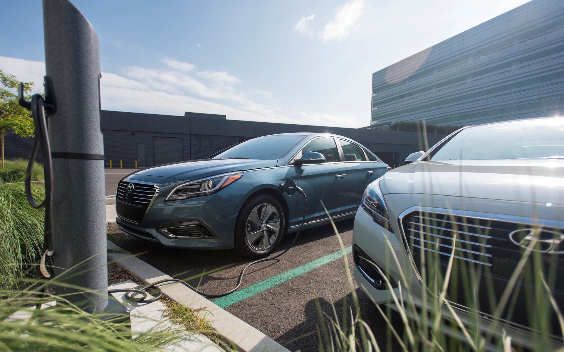 Hyundai Sonata Plug-In Hybrid