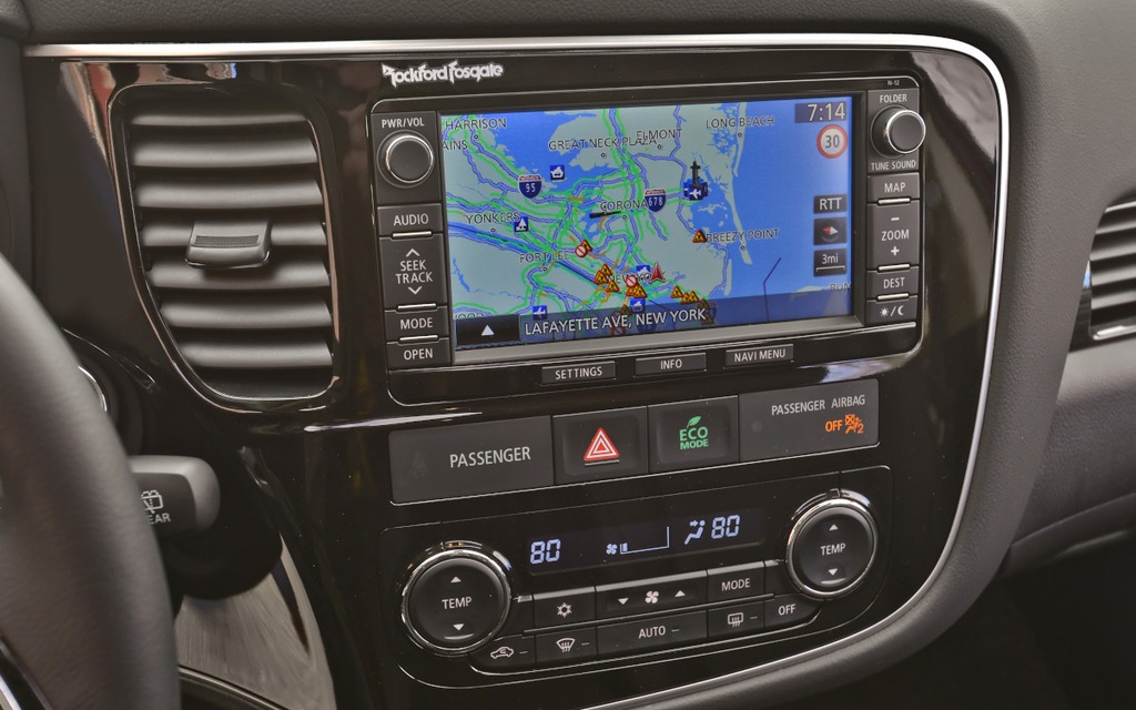 The controls surrounding the navigation display are now easier to use.