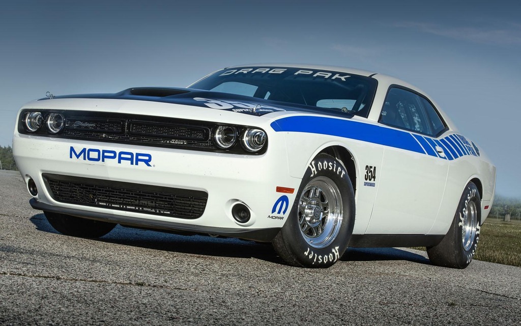 Dodge Challenger Drag Pak