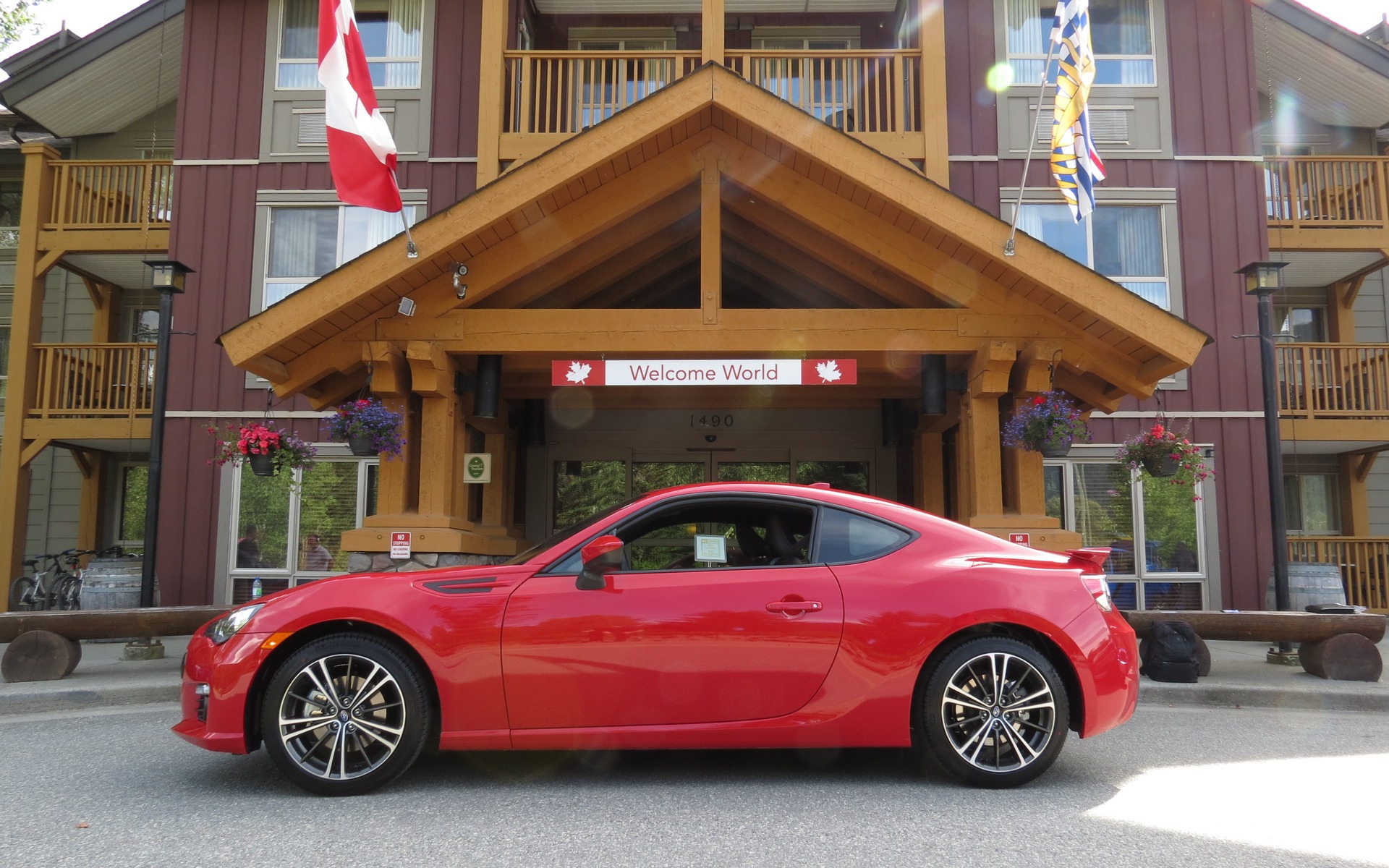 Le BRZ encore immaculé à l'arrivée au Valley Lodge de Pemberton