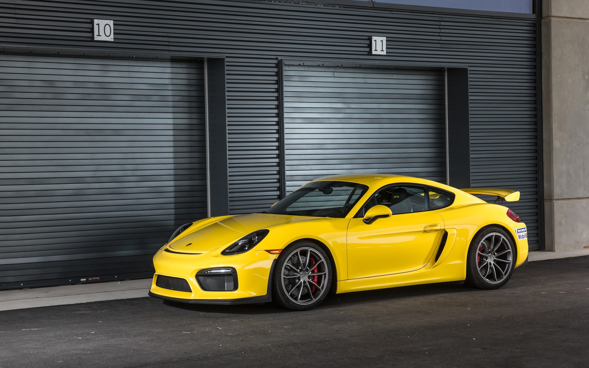 Le toute nouvelle Porsche Cayman GT4