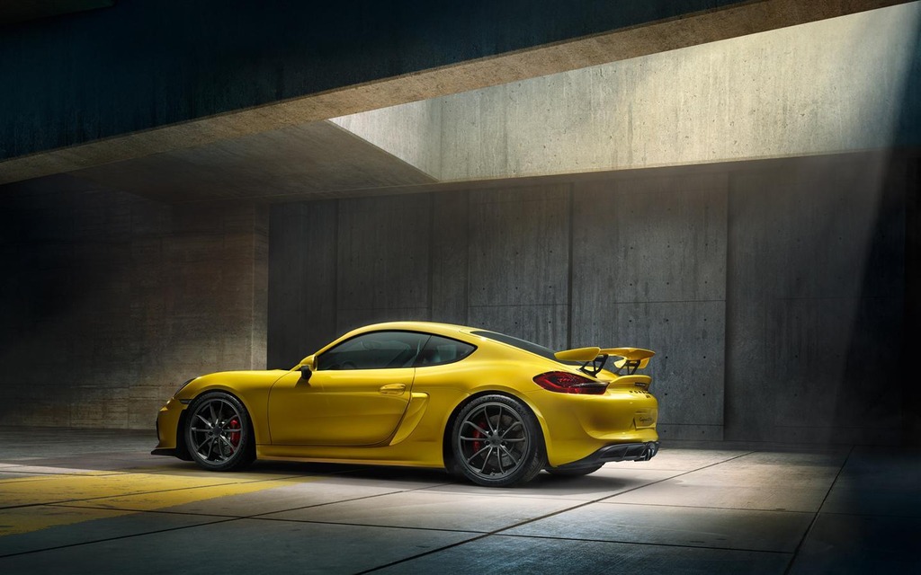 2016 Porsche Cayman GT4