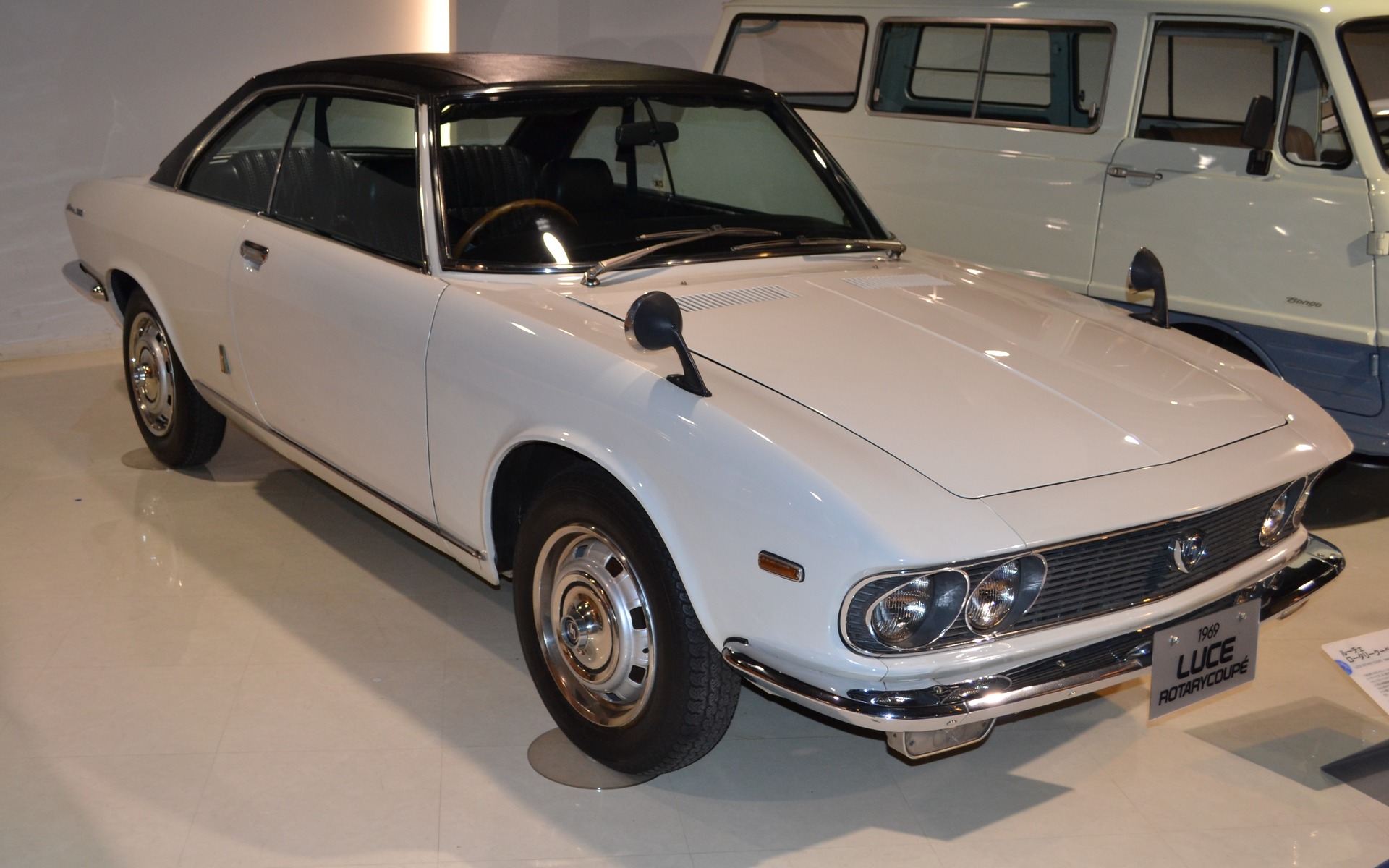 Mazda Luce 1969