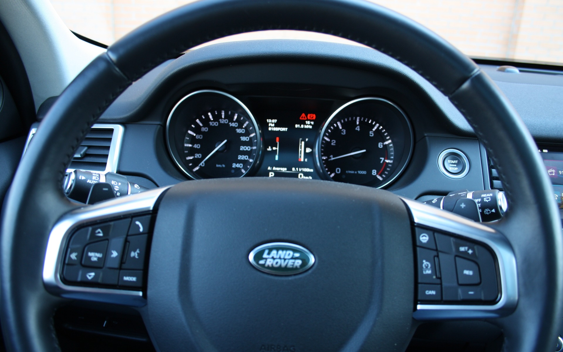 Land Rover Discovery Sport HSE Luxury 2015