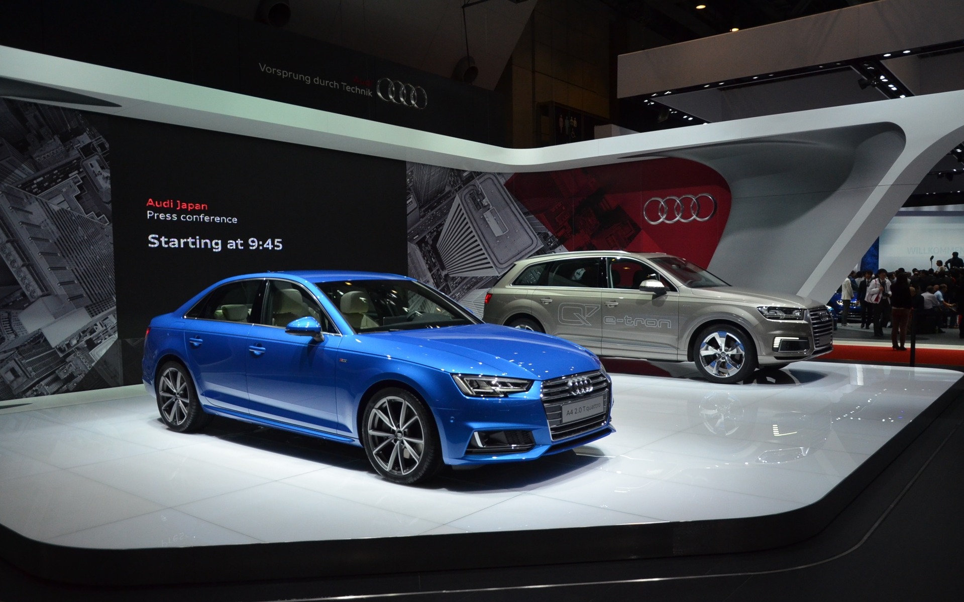 Audi A4 and Q7 e-tron quattro