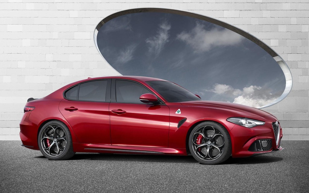 2017 Alfa Romeo Giulia Quadrifoglio