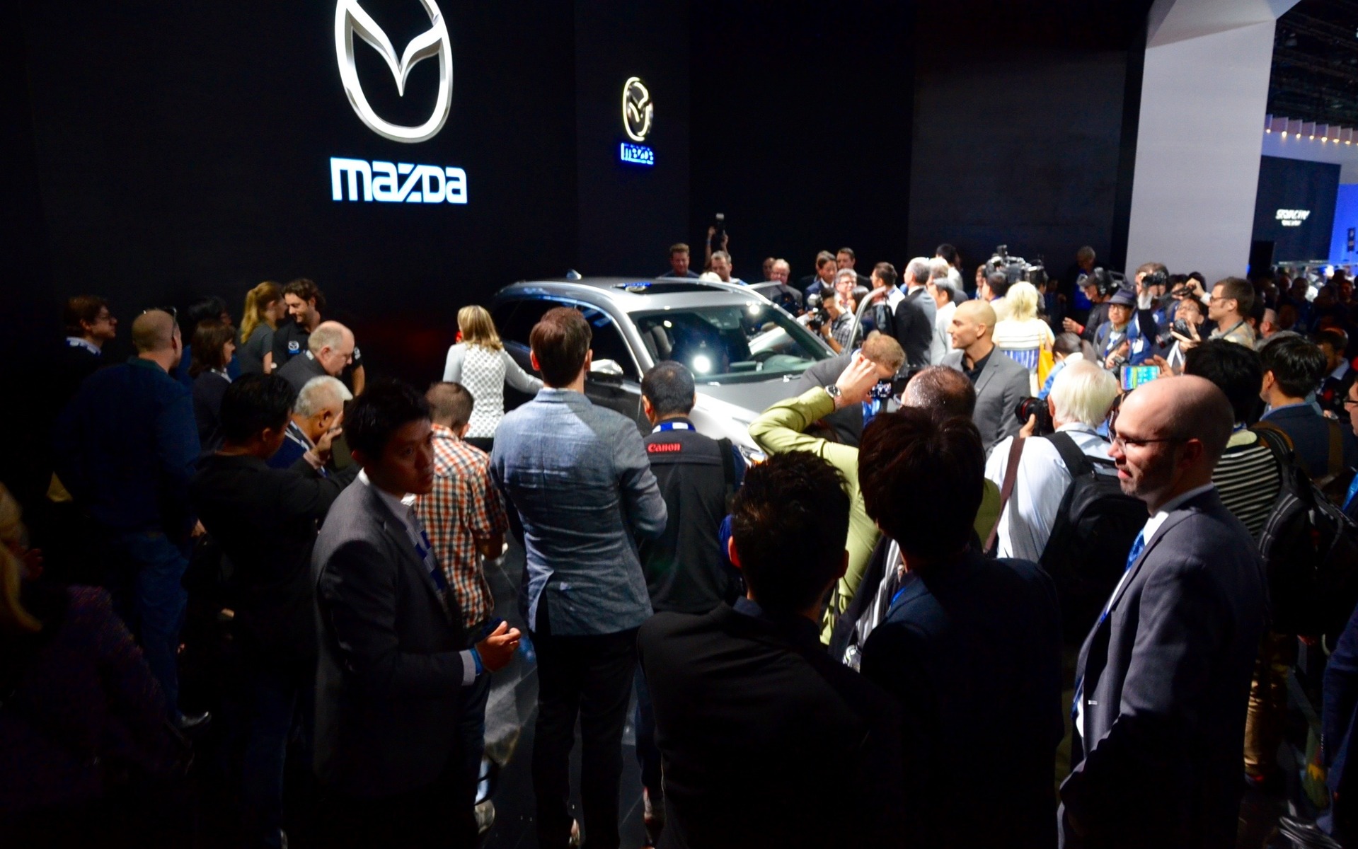 Mazda CX-9 2016 - Lancement au Salon de l'Auto de Los Angeles 2015.
