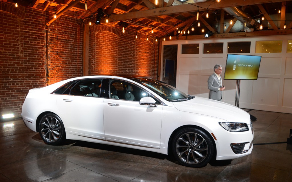 Lincoln is aiming to pursue the revival of the brand with the new MKZ.