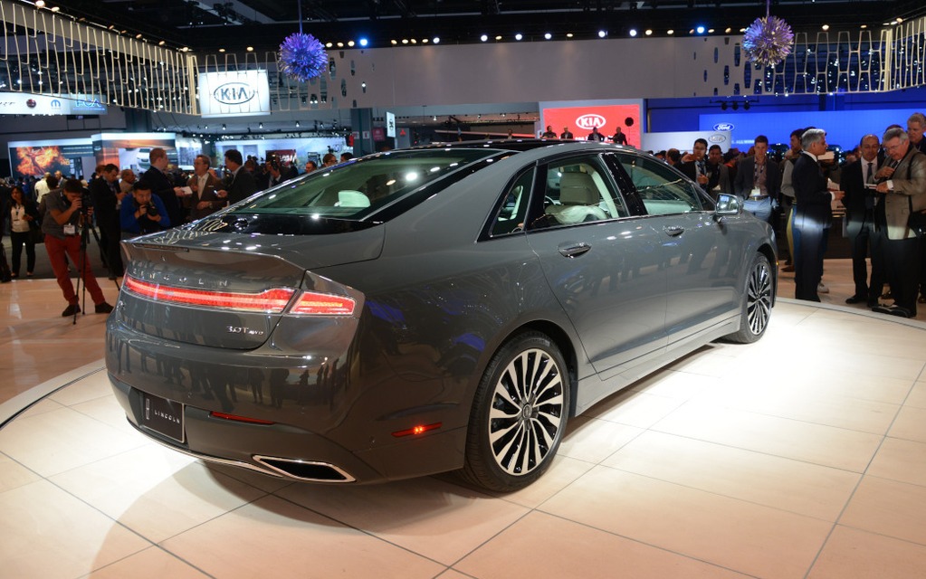 #4: 2017 Lincoln MKZ 