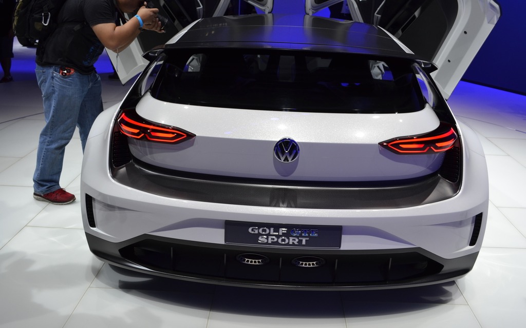 Volkswagen Golf GTE Sport Concept