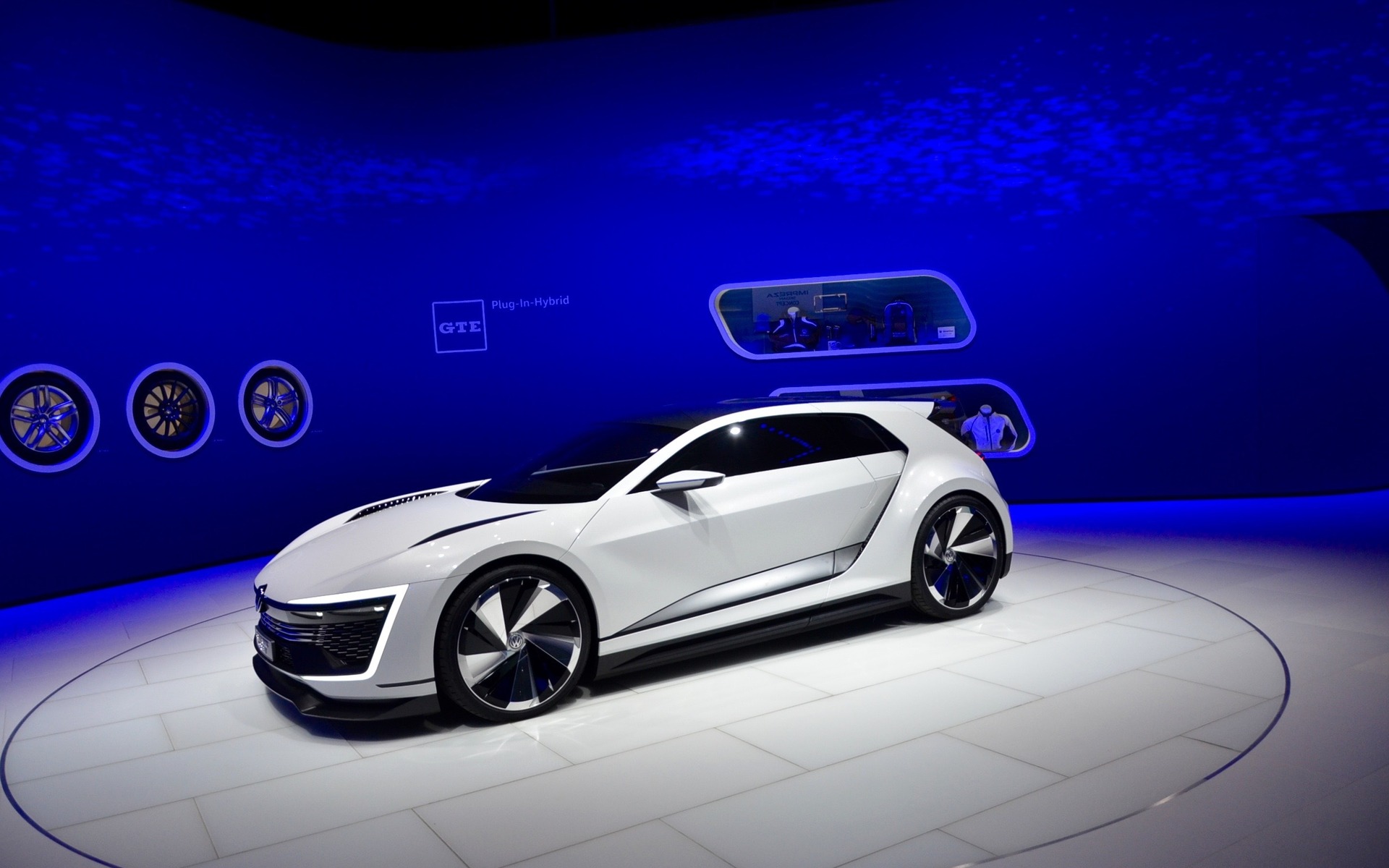 Volkswagen Golf GTE Sport Concept