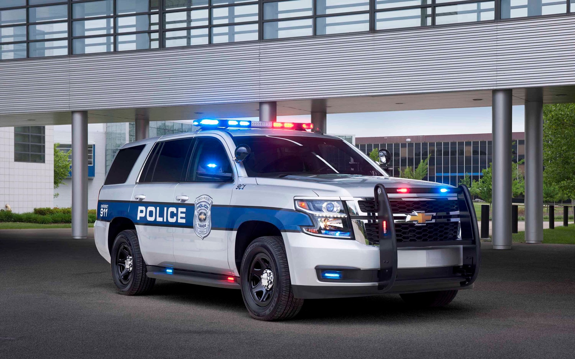 Полицейская машина другая. Chevrolet Tahoe Police Interceptor. Chevrolet Tahoe 2020 Police. Tahoe 400 Police. Chevrolet Tahoe Police 2010.