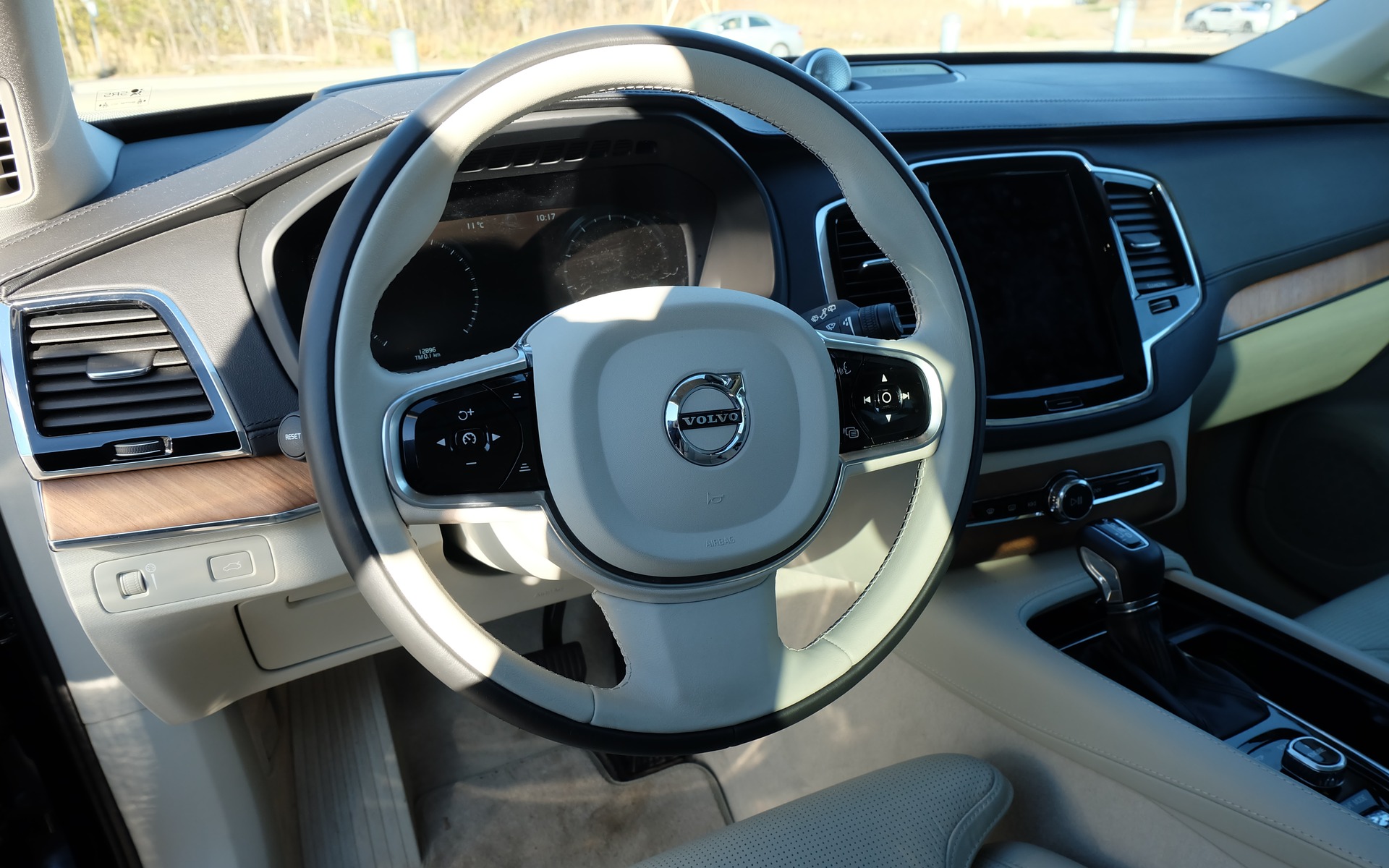 Volvo XC90 2016