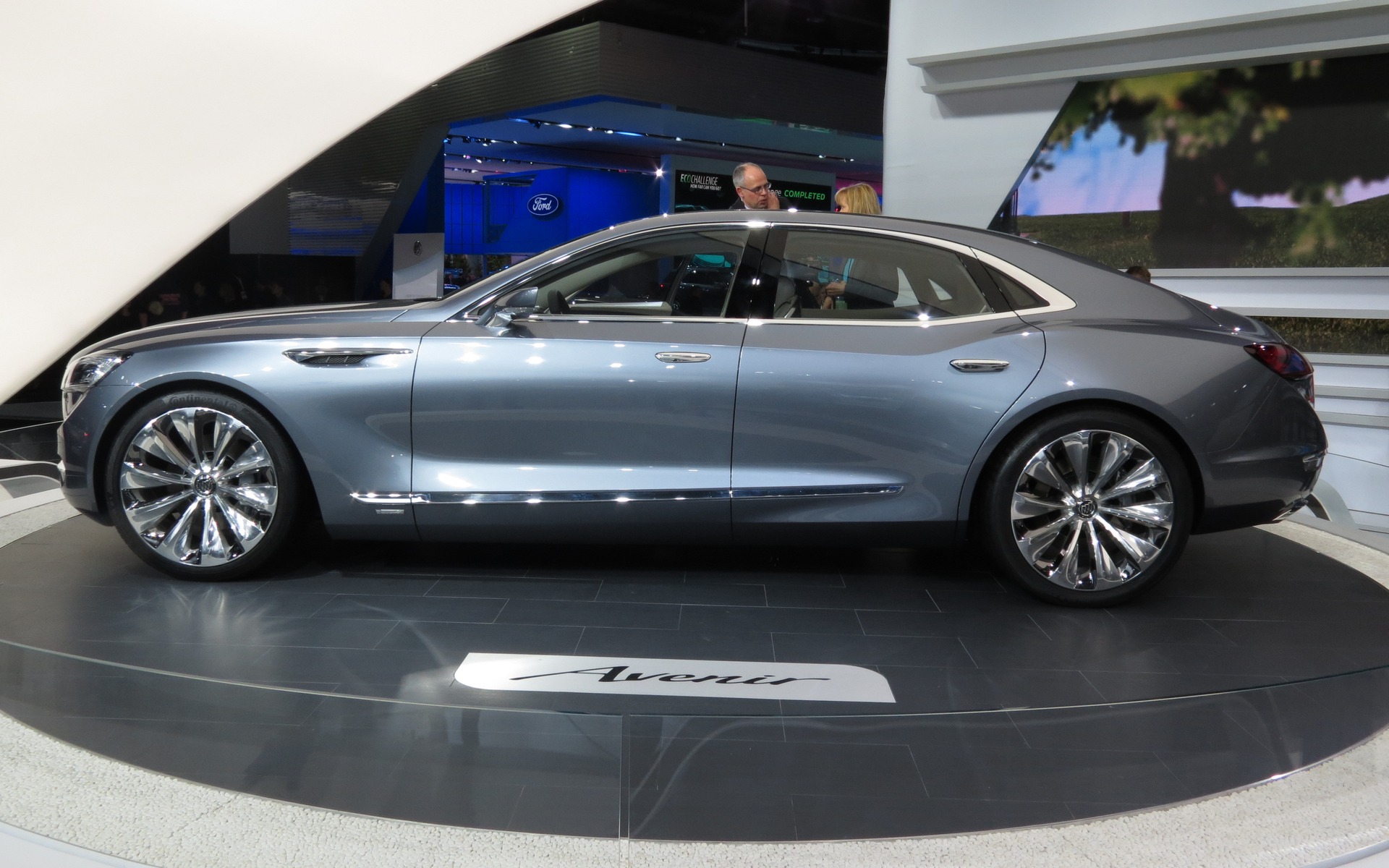 Buick Avenir Concept