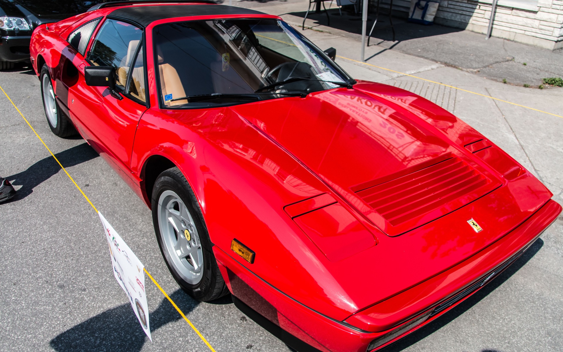 Des Ferrari dans les rues de Montréal lors du Grand Prix 2015