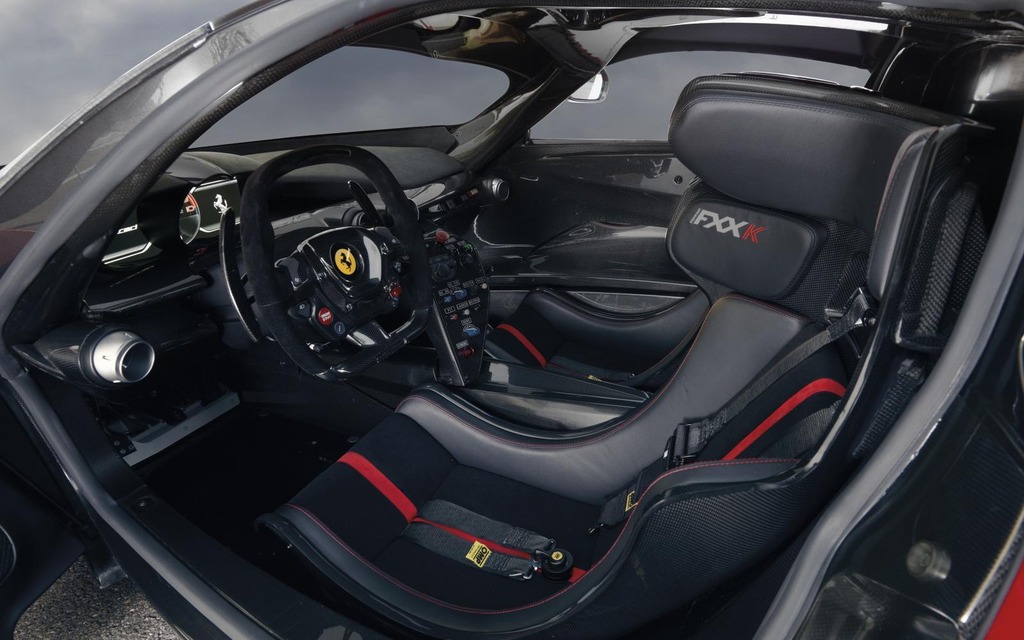 Ferrari LaFerrari au Salon de l'auto de Montréal 2016