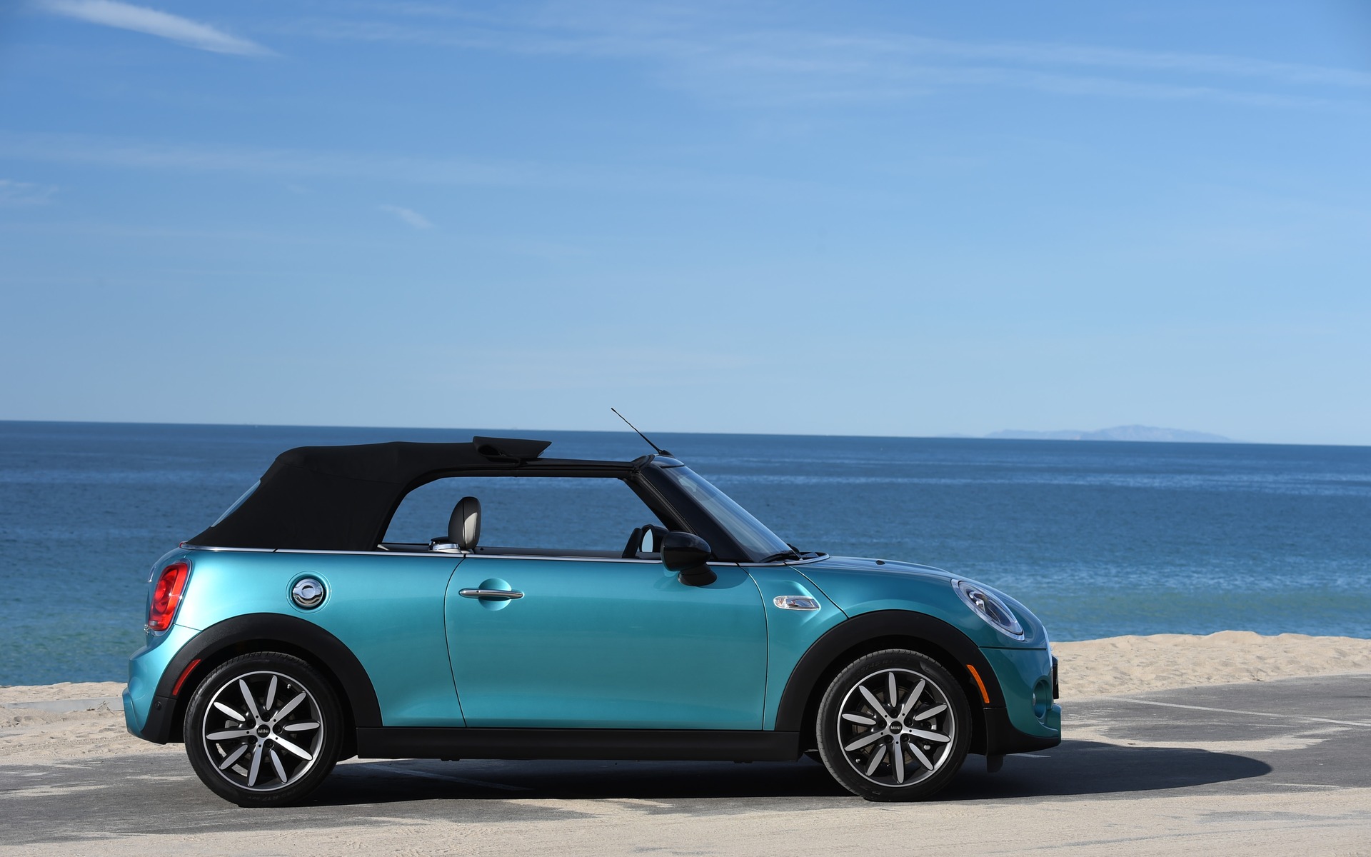 2016 MINI Cabriolet