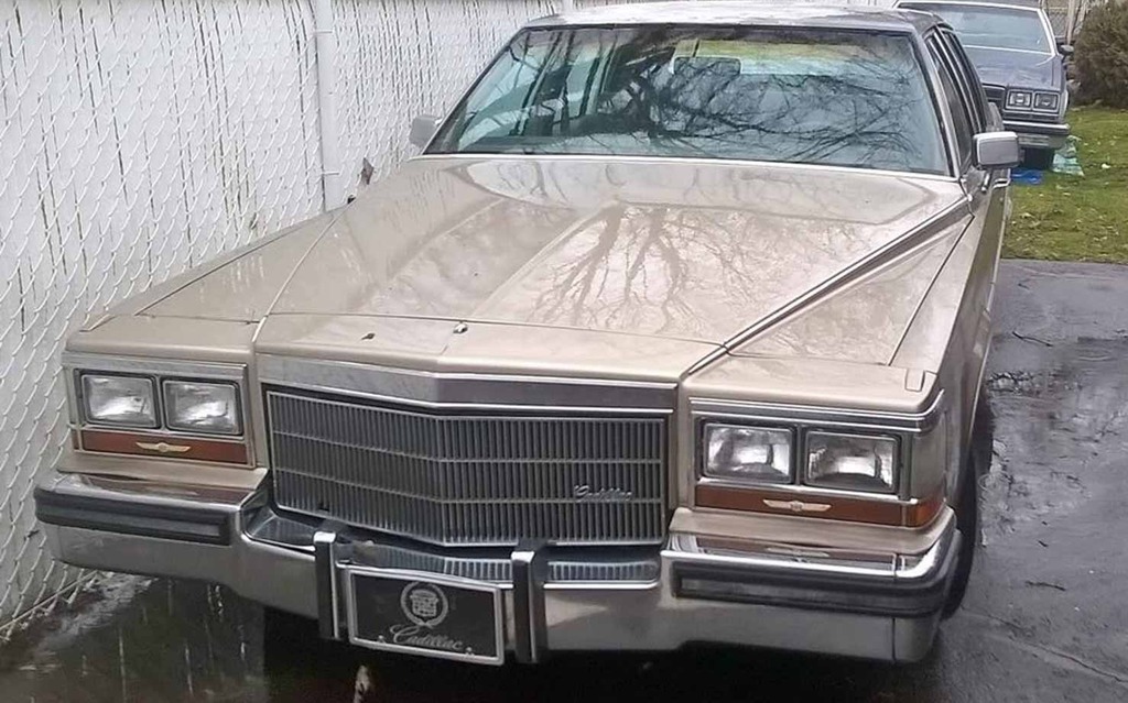 Cadillac Fleetwood Brougham d'Élégance 1986 de Francois Langlois.