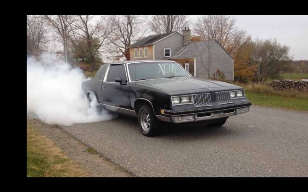 L'Oldsmobile Cutlass de Alex Pagé est faite pour l'asphalte chaude.