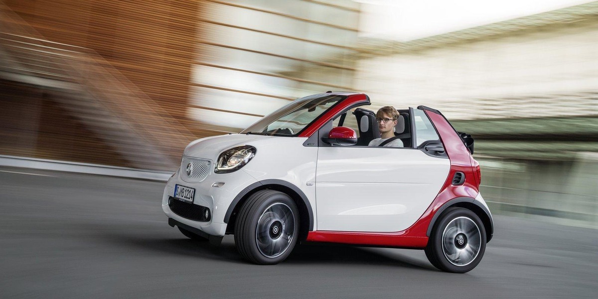 17 - smart fortwo cabriolet décapotable