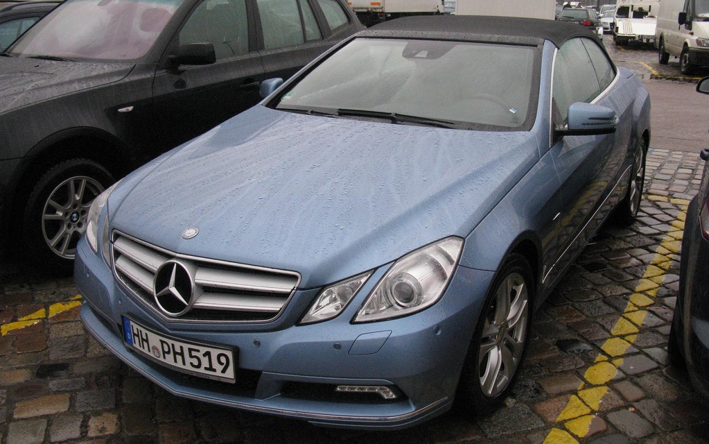 11 - Mercedes-Benz Classe E décapotable