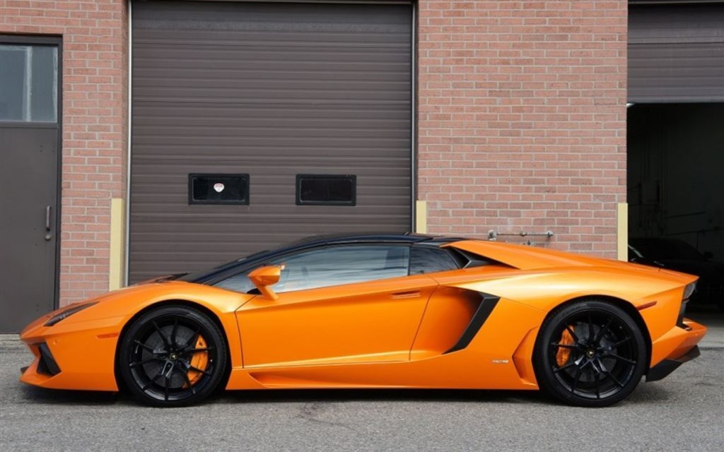 7 - Lamborghini Aventador 2016 à 589 000 $ 