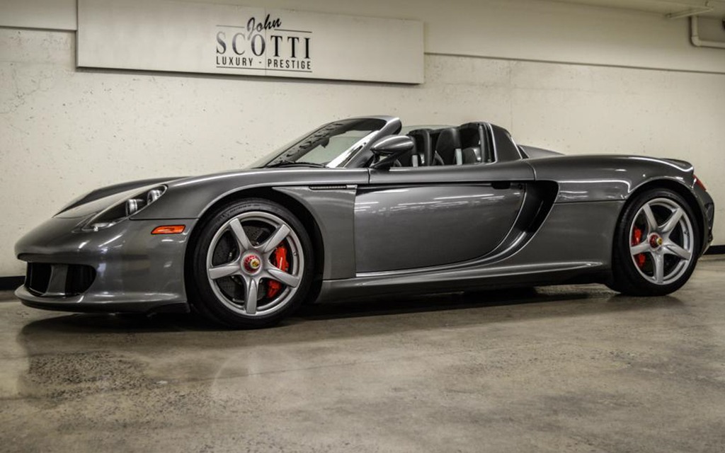 3 - Porsche Carrera GT 2005 à 899 000 $ US 