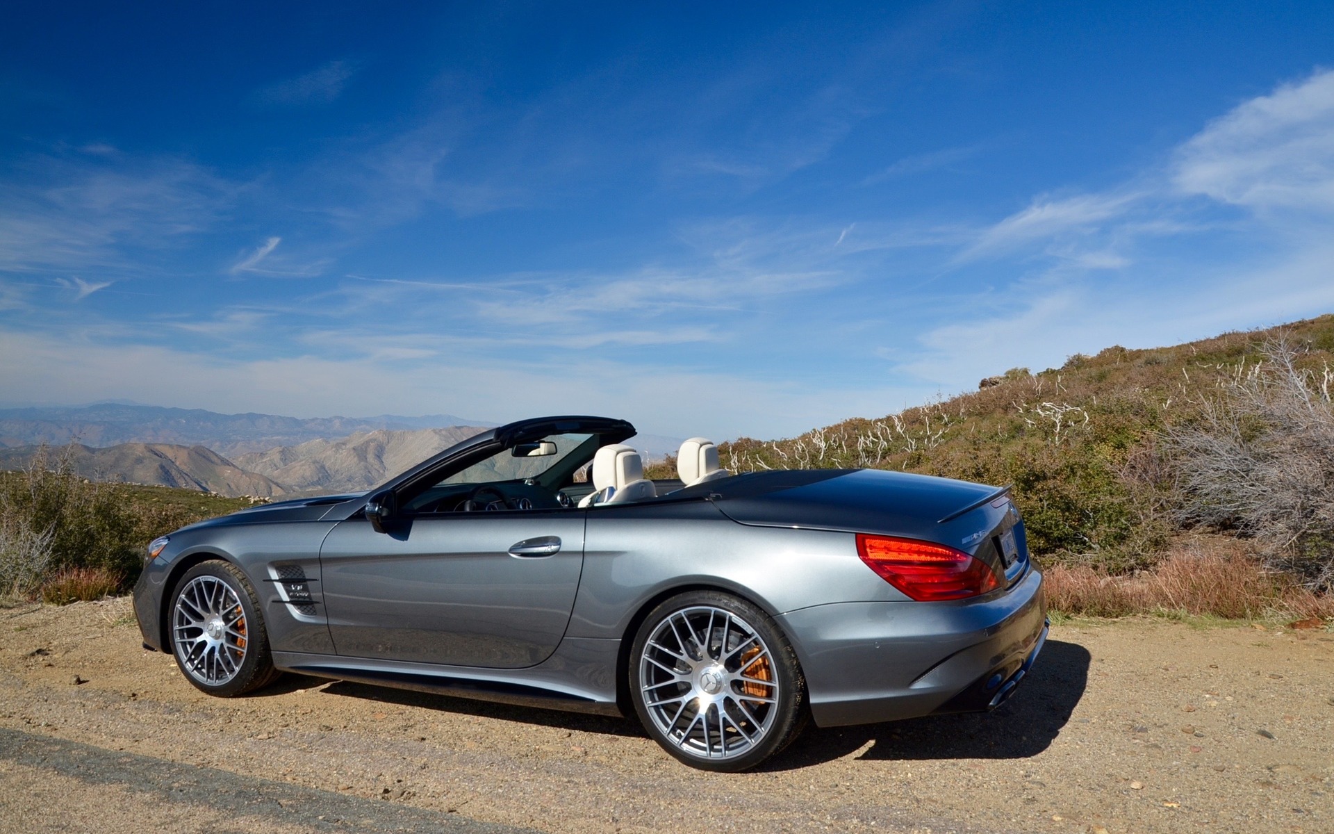 2017 Mercedes-AMG SL 63