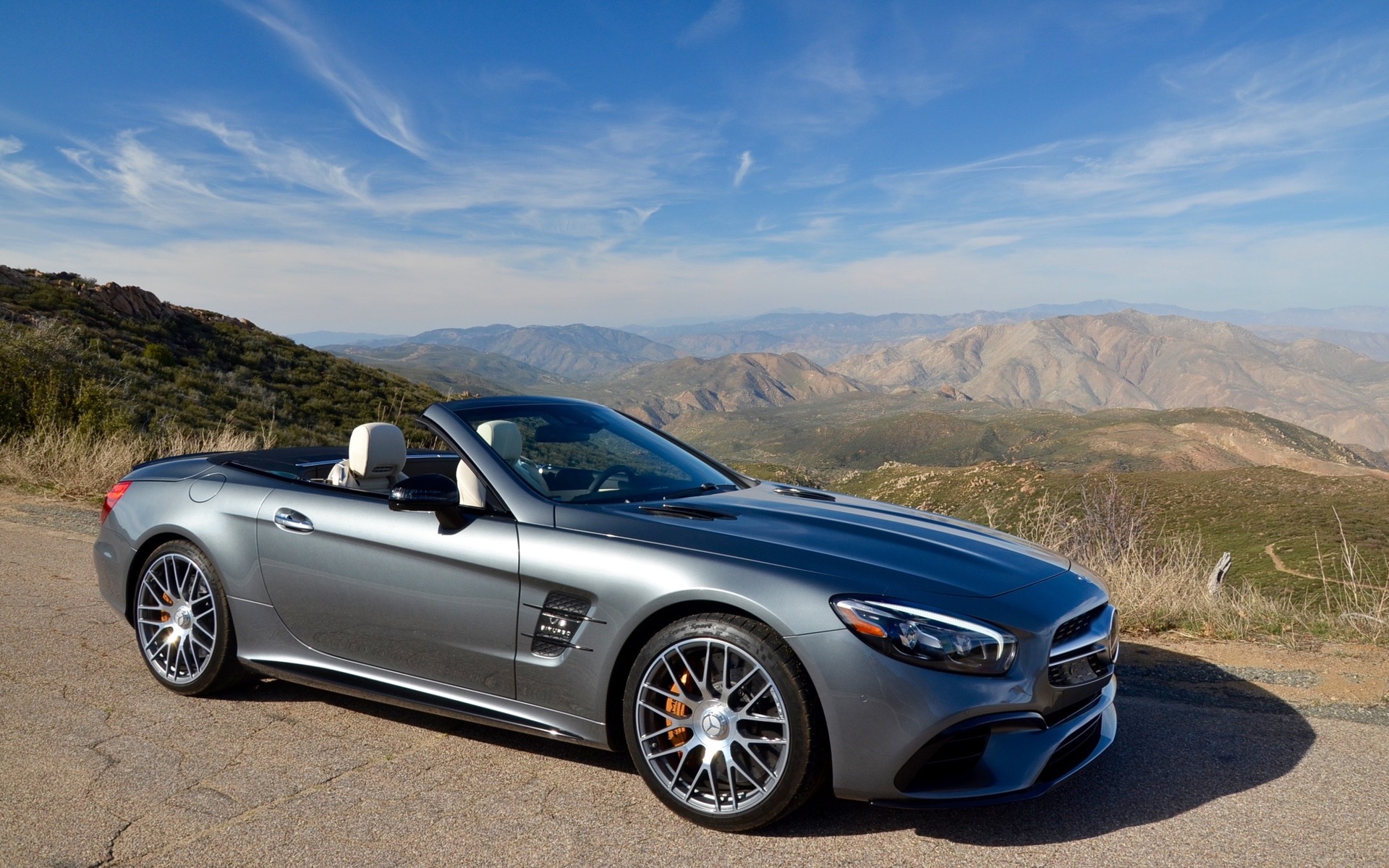 2017 Mercedes-AMG SL 63