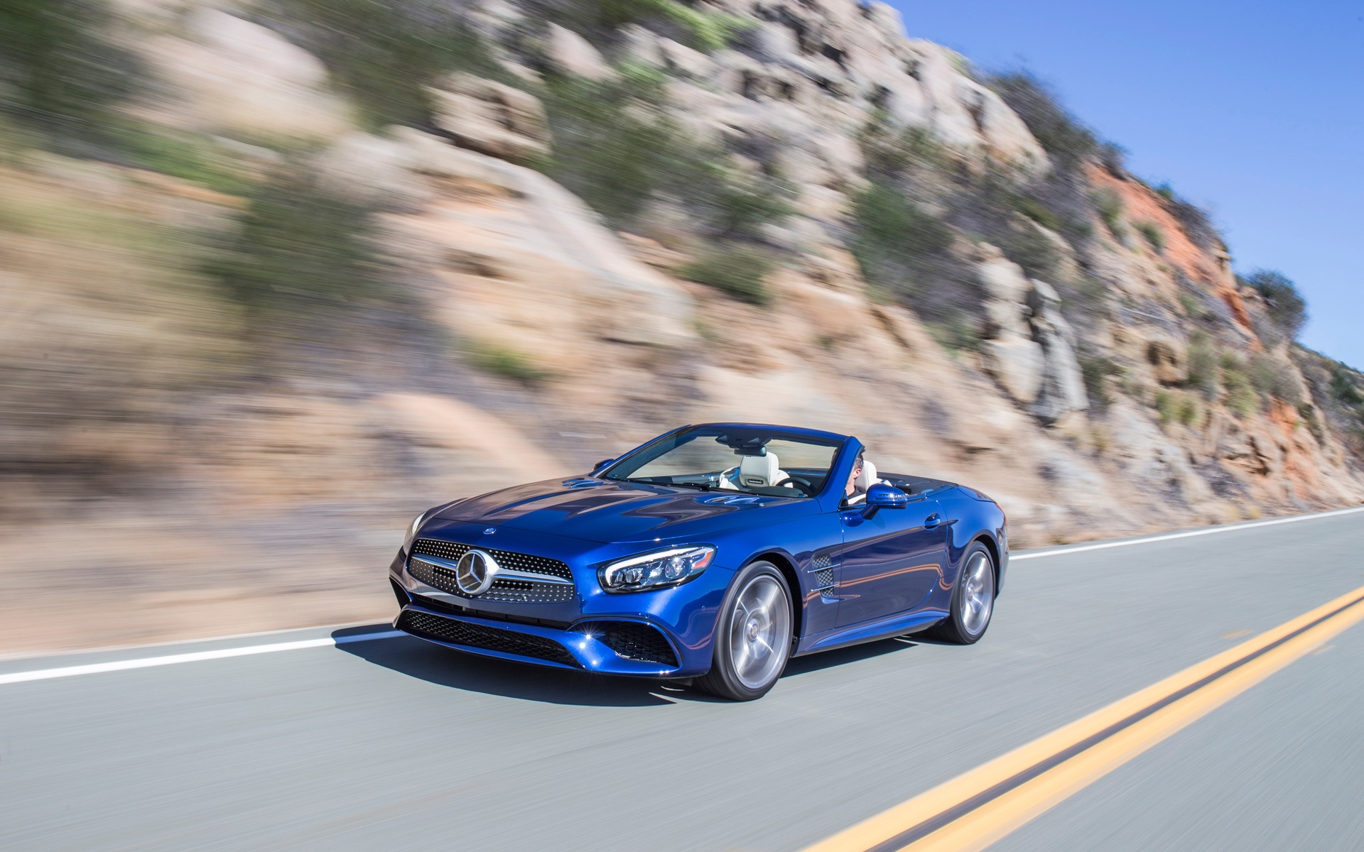 2017 Mercedes-Benz SL 550