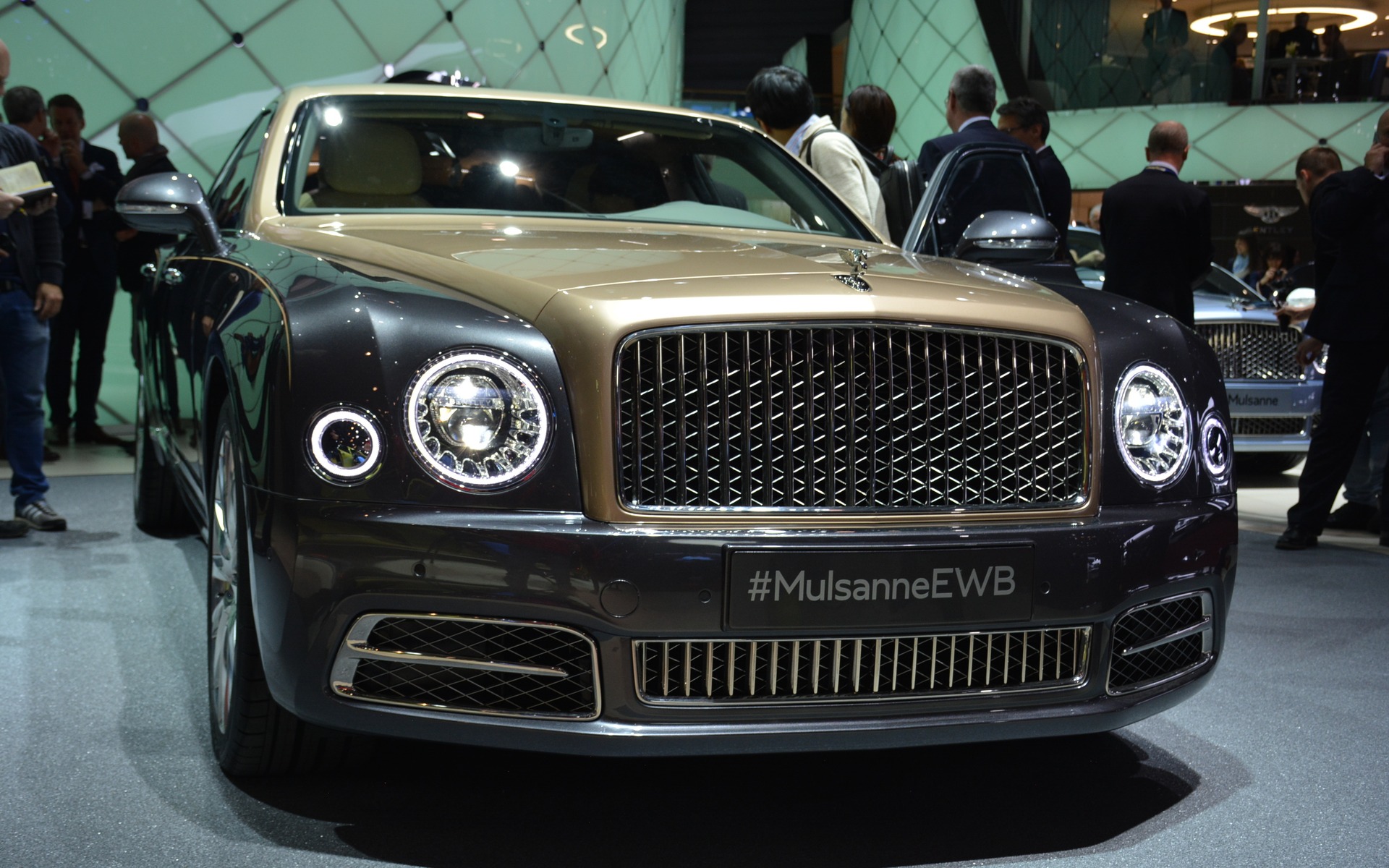 Bentley Mulsanne EWB 2017