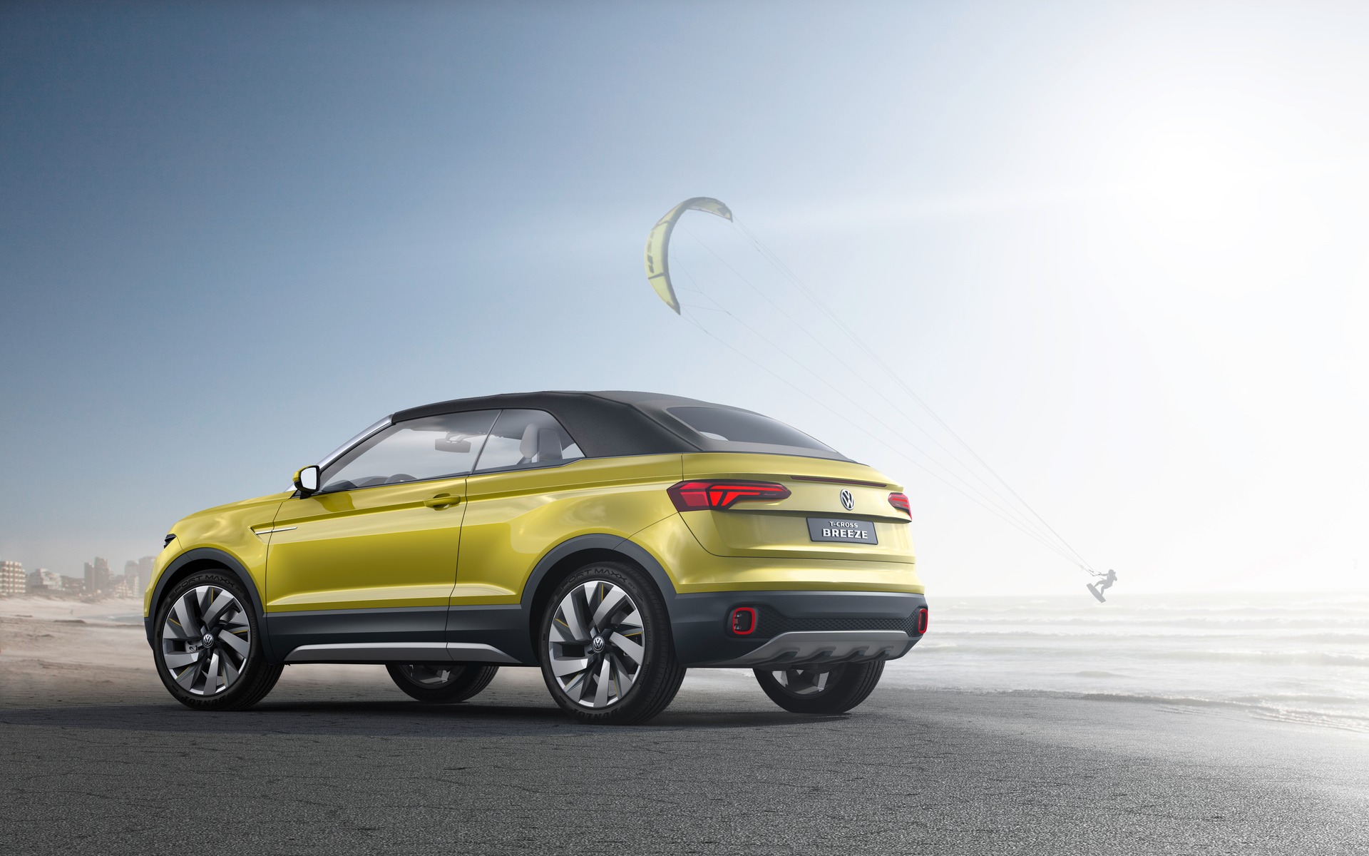 Volkswagen T-Cross Breeze Concept