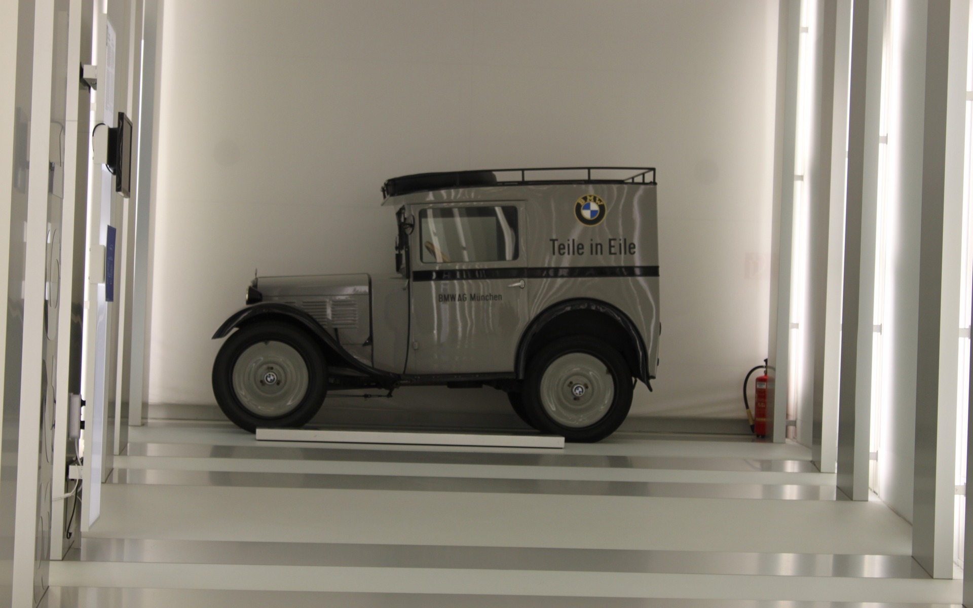 1930s BMW service vehicle