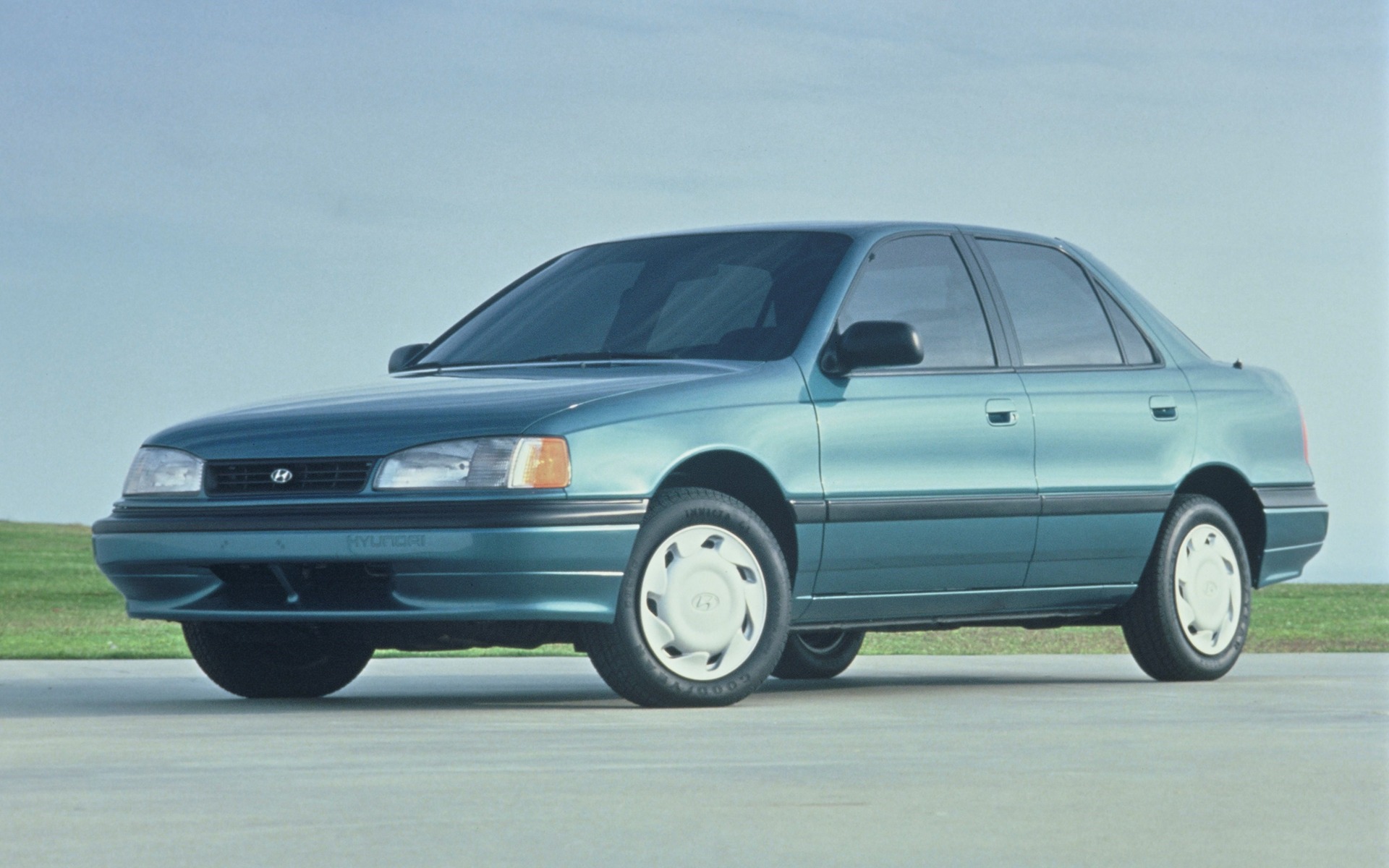1992 Hyundai Elantra