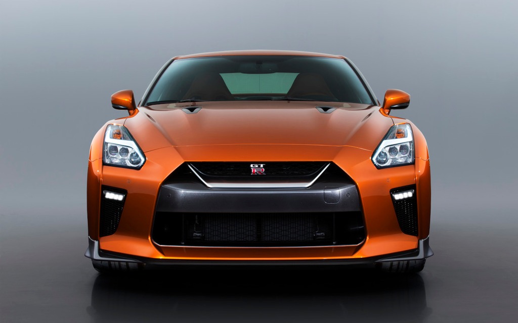 La GT-R est plus raffinée sur le plan visuel.