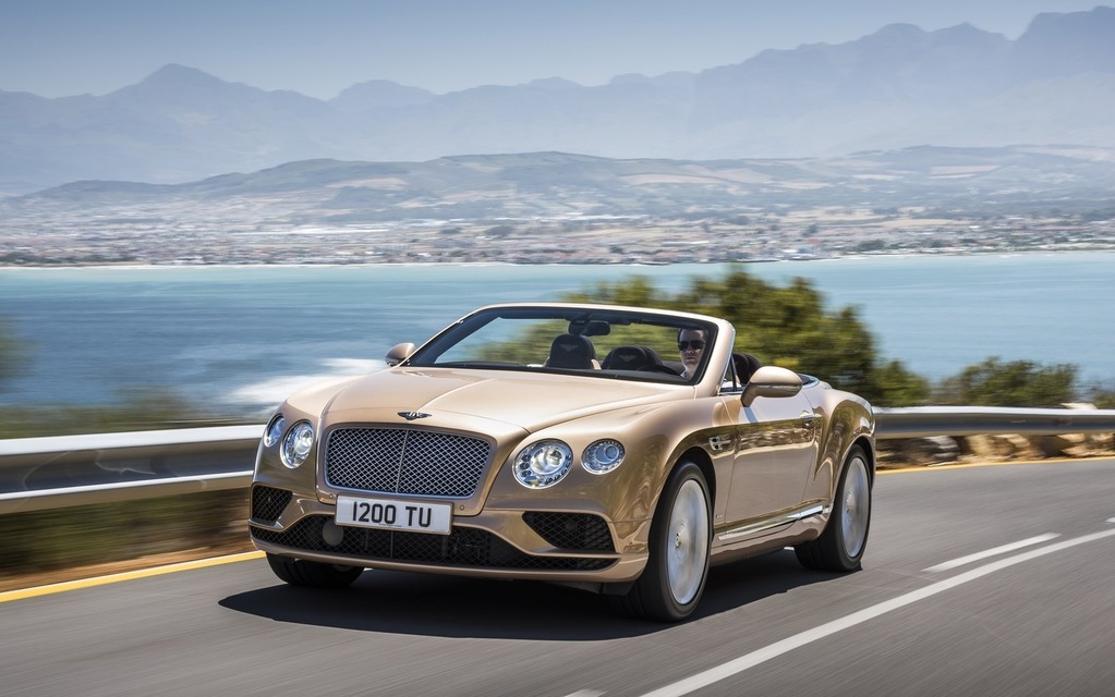 Bentley Continental GT Convertible : 324 km/h 