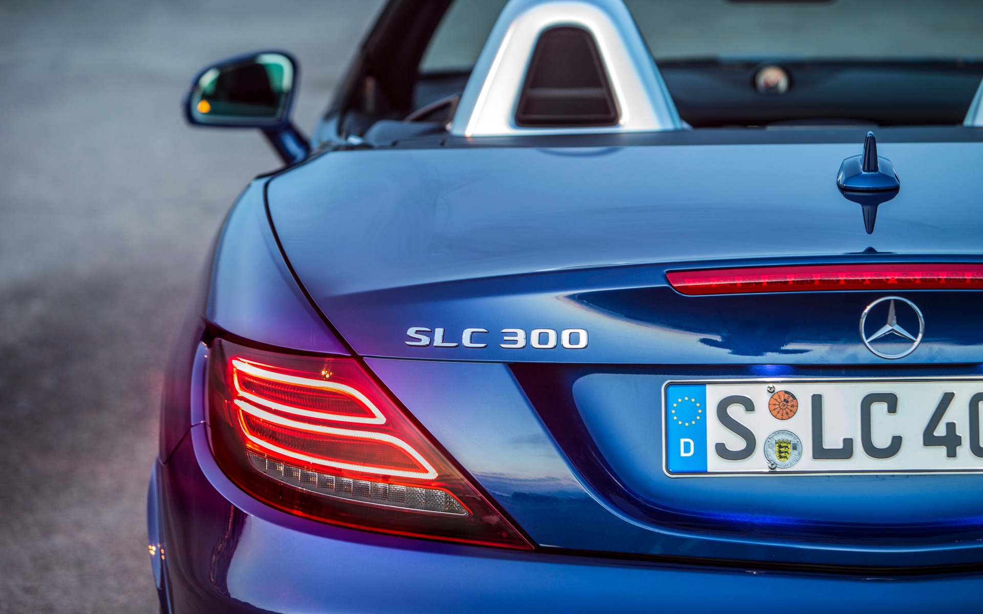 2017 Mercedes-Benz SLC 300