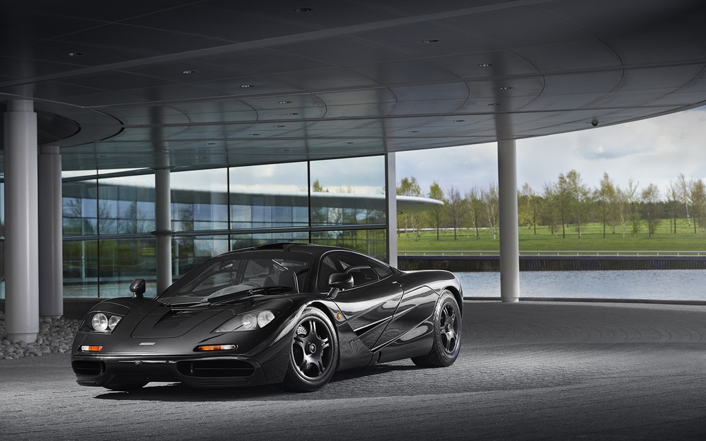 Mclaren Sells A 1998 F1 The Car Guide