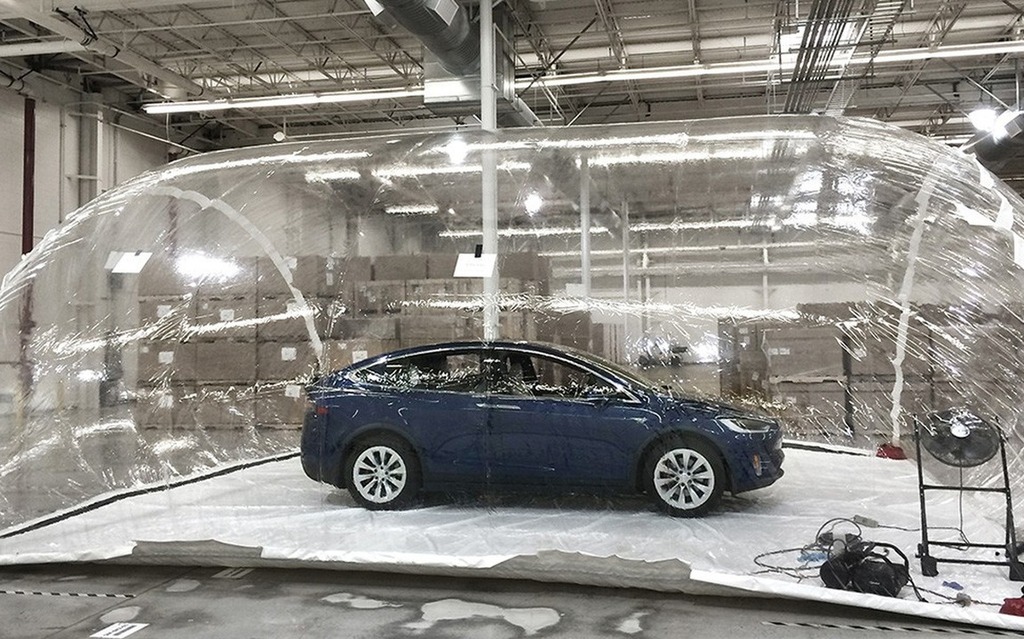 The Tesla Model S was wrapped in a polluted air bubble.